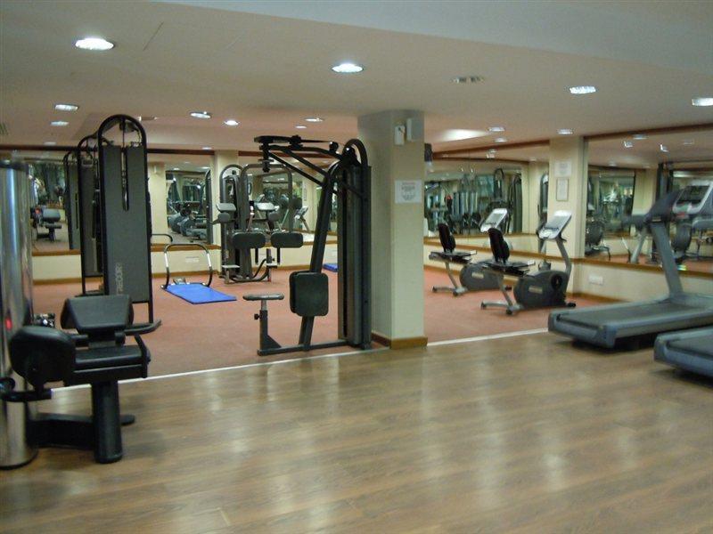 Atlantica Oasis Hotel Limasol Dış mekan fotoğraf